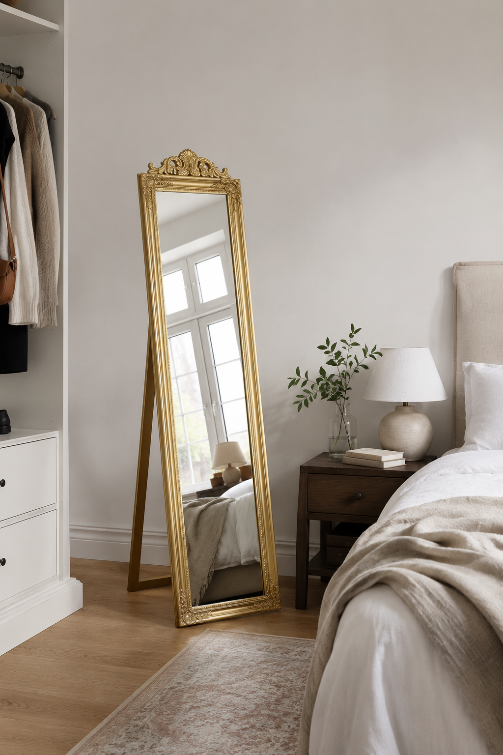Miroir Sur Pied Baroque Doré Cadre Sculpté