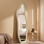 Miroir sur pied ondulé asymétrique flanelle