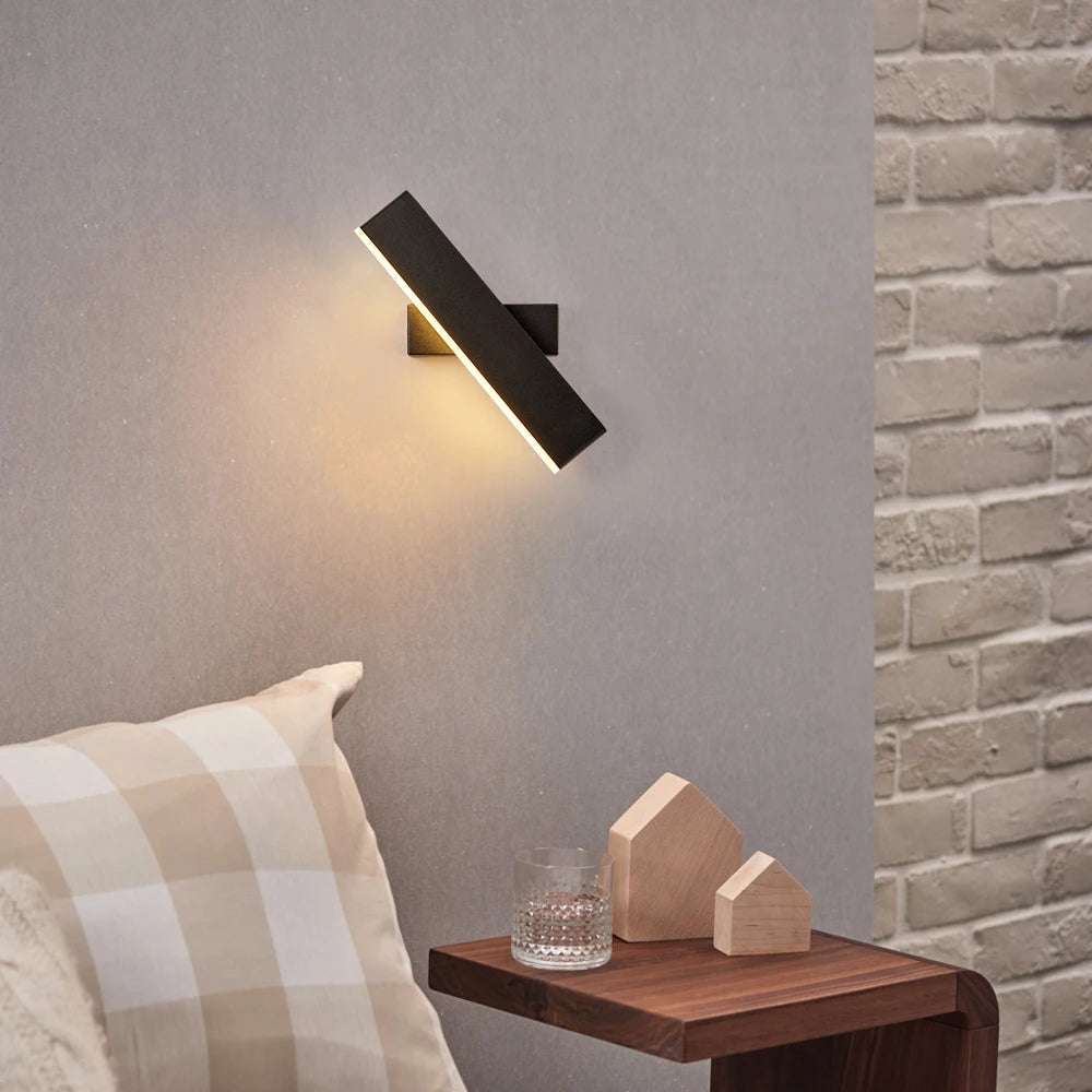 Applique murale LED noire ajustable